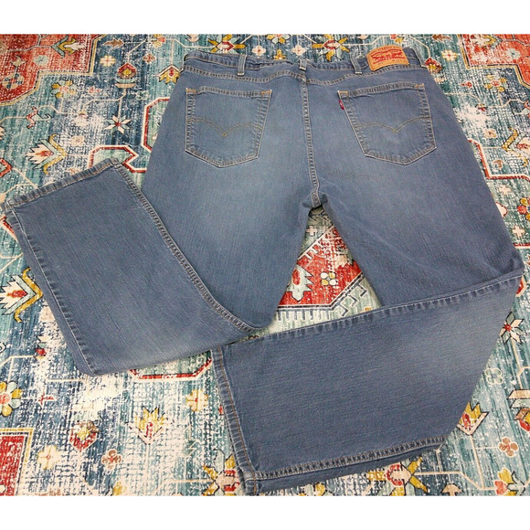 Levi's Men's Size 42Wx29L in Straight 514 Regular Fit Medium Wash Blue - Picture 1 of 8